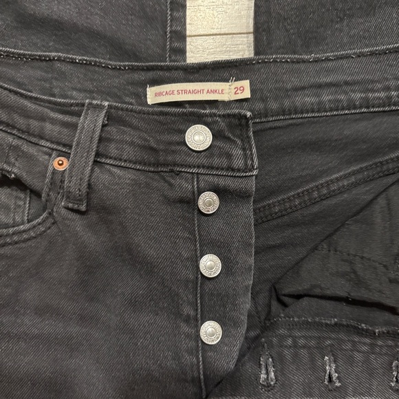 Levi’s Ribcage Straight Ankle High Rise Black Jeans Sz 29 - Picture 5 of 6